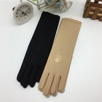 Lady Средно дълги тънки еластични етикетни ръкавици Летни жени Слънцезащитни бродирани ръкавици Аксесоари за шофиране на автомобили