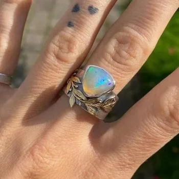 Нова реколта Луната опал сърце пръстен за жени мода личността дизайн листа пръст пръстени сватба годежни бижута парти подаръци